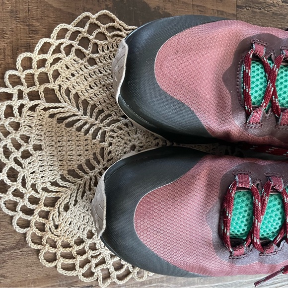 Merrell Burlwood Moab Speed Athletic Hiking
Shoes 9.5 Like New Women M EUC - Picture 5 of 7